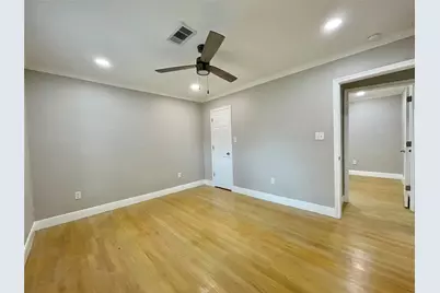 817 N Chenango Street, Angleton, TX 77515 - Photo 13