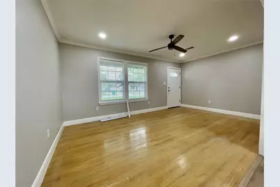 817 N Chenango Street, Angleton, TX 77515 - Photo 3