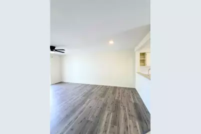 500 Tiki Drive #107, Tiki Island, TX 77554 - Photo 5