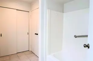 500 Tiki Dr, Tiki Island, TX 77554 - Photo 23