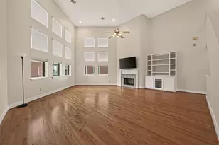 9829 Madeline Alyssa Ct, Houston, TX 77025 - Photo 11