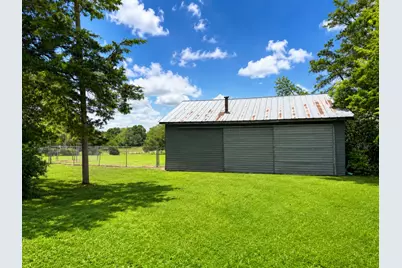 139 Zubicek Road, Cat Spring, TX 78933 - Photo 9