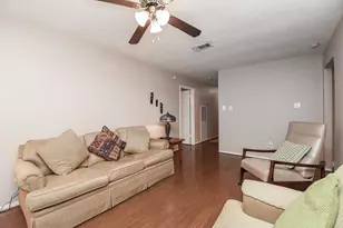 3007 Bonney Briar Dr, Missouri City, TX 77459 - Photo 13
