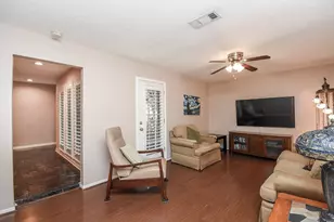 3007 Bonney Briar Dr, Missouri City, TX 77459 - Photo 11