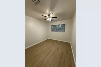 6734 Indian Lake Drive, Missouri City, TX 77489 - Photo 15