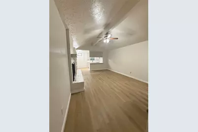 6734 Indian Lake Drive, Missouri City, TX 77489 - Photo 11