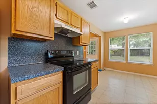 10344 Royal Damon Dr, Conroe, TX 77303 - Photo 13