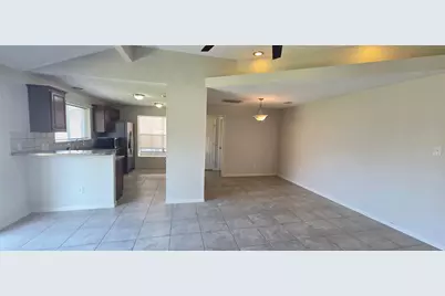 423 Capehill Drive, Houston, TX 77598 - Photo 3