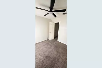 423 Capehill Drive, Houston, TX 77598 - Photo 7