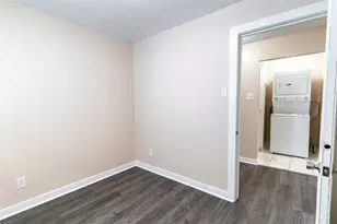 307 N Live Oak St, Houston, TX 77003 - Photo 7
