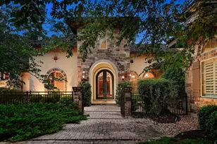 103 S Tranquil Path, The Woodlands, TX 77380 - Photo 9