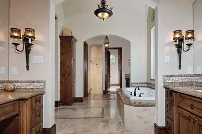 103 S Tranquil Path, The Woodlands, TX 77380 - Photo 33