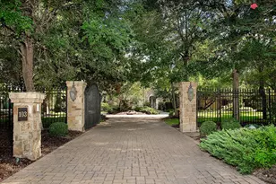103 S Tranquil Path, The Woodlands, TX 77380 - Photo 3
