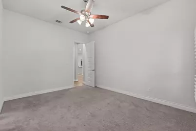 2420 Sky Harbor Lane, Friendswood, TX 77546 - Photo 33