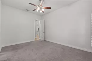 2420 Sky Harbor Ln, Friendswood, TX 77546 - Photo 33