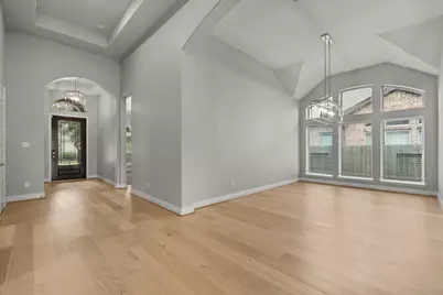 2420 Sky Harbor Lane, Friendswood, TX 77546 - Photo 9