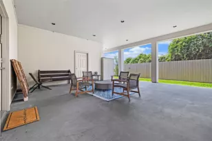 202 Debbie Ln, San Leon, TX 77539 - Photo 31