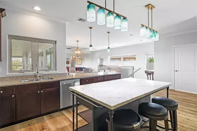 202 Debbie Lane, San Leon, TX 77539 - Photo 19