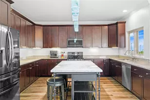 202 Debbie Ln, San Leon, TX 77539 - Photo 17