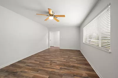 205 Taft Avenue, Cleveland, TX 77327 - Photo 15