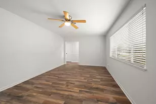 205 Taft Ave, Cleveland, TX 77327 - Photo 15