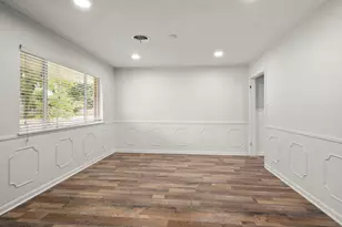 205 Taft Ave, Cleveland, TX 77327 - Photo 11