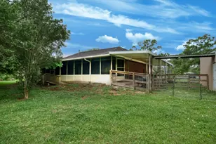 308 County Rd 893B, Angleton, TX 77515 - Photo 37