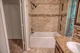 308 County Rd 893B, Angleton, TX 77515 - Photo 33