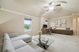 9011 Majesty Ln, Richmond, TX 77469 - Photo 11