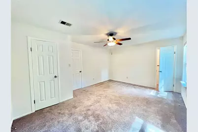 23 Dellforest Court, The Woodlands, TX 77381 - Photo 11