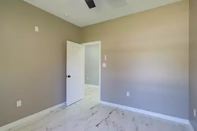 408 County Rd 3414, Cleveland, TX 77327 - Photo 15