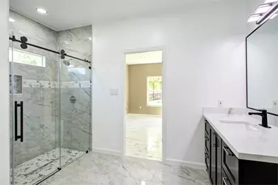 408 County Rd 3414, Cleveland, TX 77327 - Photo 25