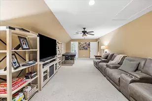 11460 Regal Hill Ct, Montgomery, TX 77316 - Photo 25