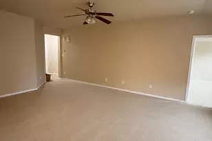 811 Lovebug Ln, Conroe, TX 77301 - Photo 3