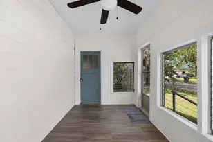 806 Plum St, Caldwell, TX 77836 - Photo 17