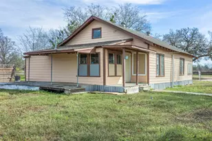 806 Plum St, Caldwell, TX 77836 - Photo 9