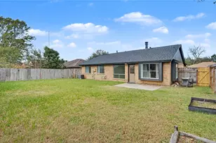 8115 Sweetgum Trace Dr, Houston, TX 77040 - Photo 25