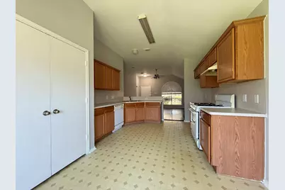 12510 Magnolia Canyon, Houston, TX 77099 - Photo 7
