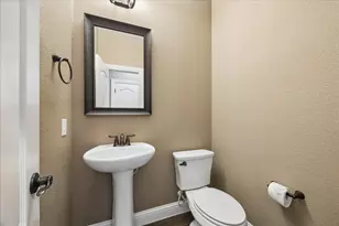 323 W Bend Dr, League City, TX 77573 - Photo 27