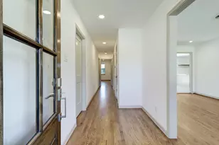 8331 Waterbury Dr, Houston, TX 77055 - Photo 7