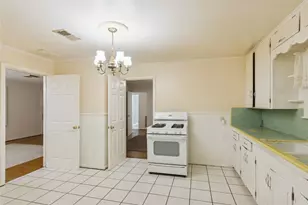 7502 Matranga St, Hitchcock, TX 77563 - Photo 7