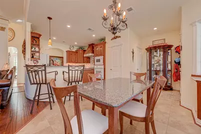 715 Somerset Street, Conroe, TX 77302 - Photo 15