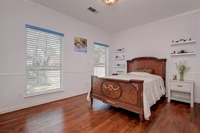 715 Somerset Street, Conroe, TX 77302 - Photo 23