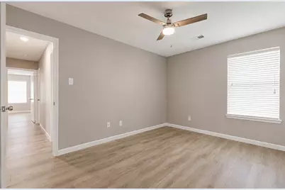 9506 Lasbury Drive, Houston, TX 77083 - Photo 15