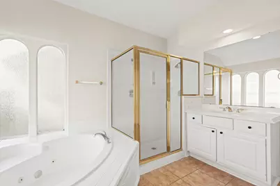 5819 Brook Bend Drive, Sugar Land, TX 77479 - Photo 35