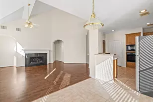 5819 Brook Bend Dr, Sugar Land, TX 77479 - Photo 19