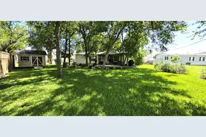 122 Bluebill Bay North, Baytown, TX 77523 - Photo 1