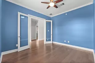 5715 Balcones Ridge Ln, Houston, TX 77059 - Photo 7