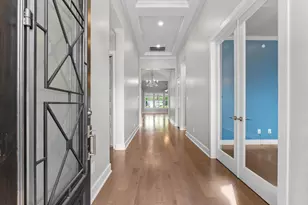 5715 Balcones Ridge Ln, Houston, TX 77059 - Photo 5
