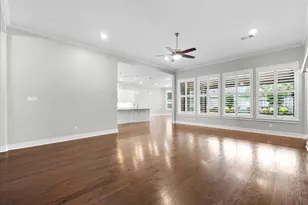 5715 Balcones Ridge Ln, Houston, TX 77059 - Photo 11
